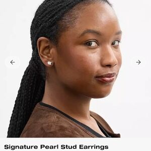 New! Coach Elegant Silver Pearl Stud Earrings